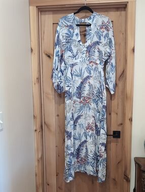 Floral V-Neck Long Sleeve Maxi Dress - Blue & White